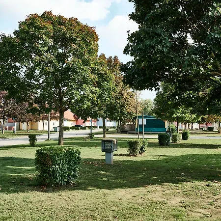 Parque de Campismo Camp Terme Catez Catez ob Savi